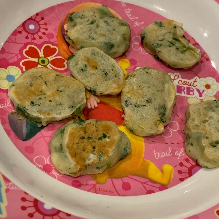 離乳食 手づかみ期 バナナとほうれん草のおやき レシピ 作り方 By Mama Shark 楽天レシピ 離乳食 手づかみ期 バナナとほうれん草のおやき レシピ 作り方 By Mama Shark 楽天レシピ